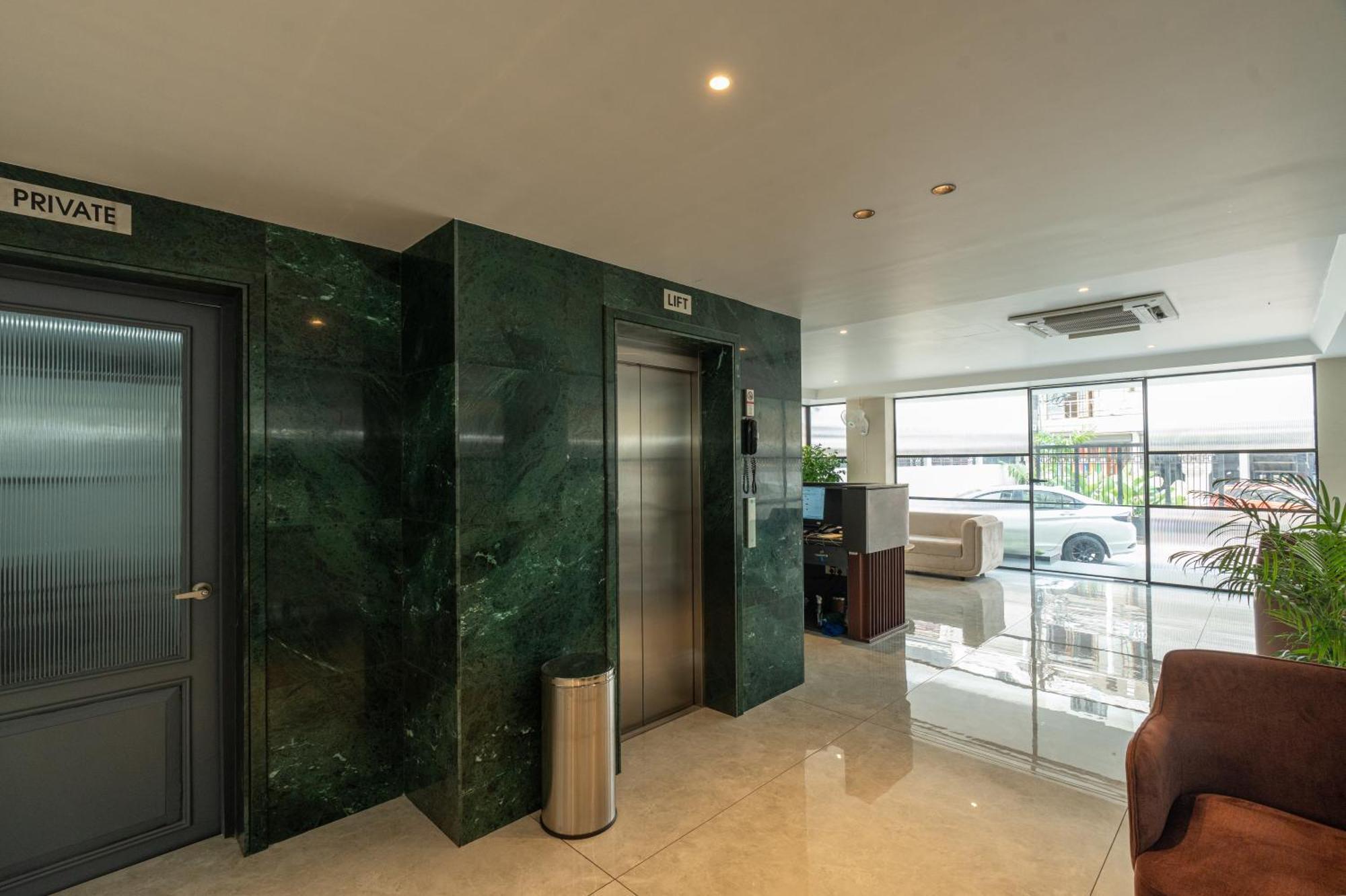 Hotel Court 11 By Dimora Kochi Exterior foto