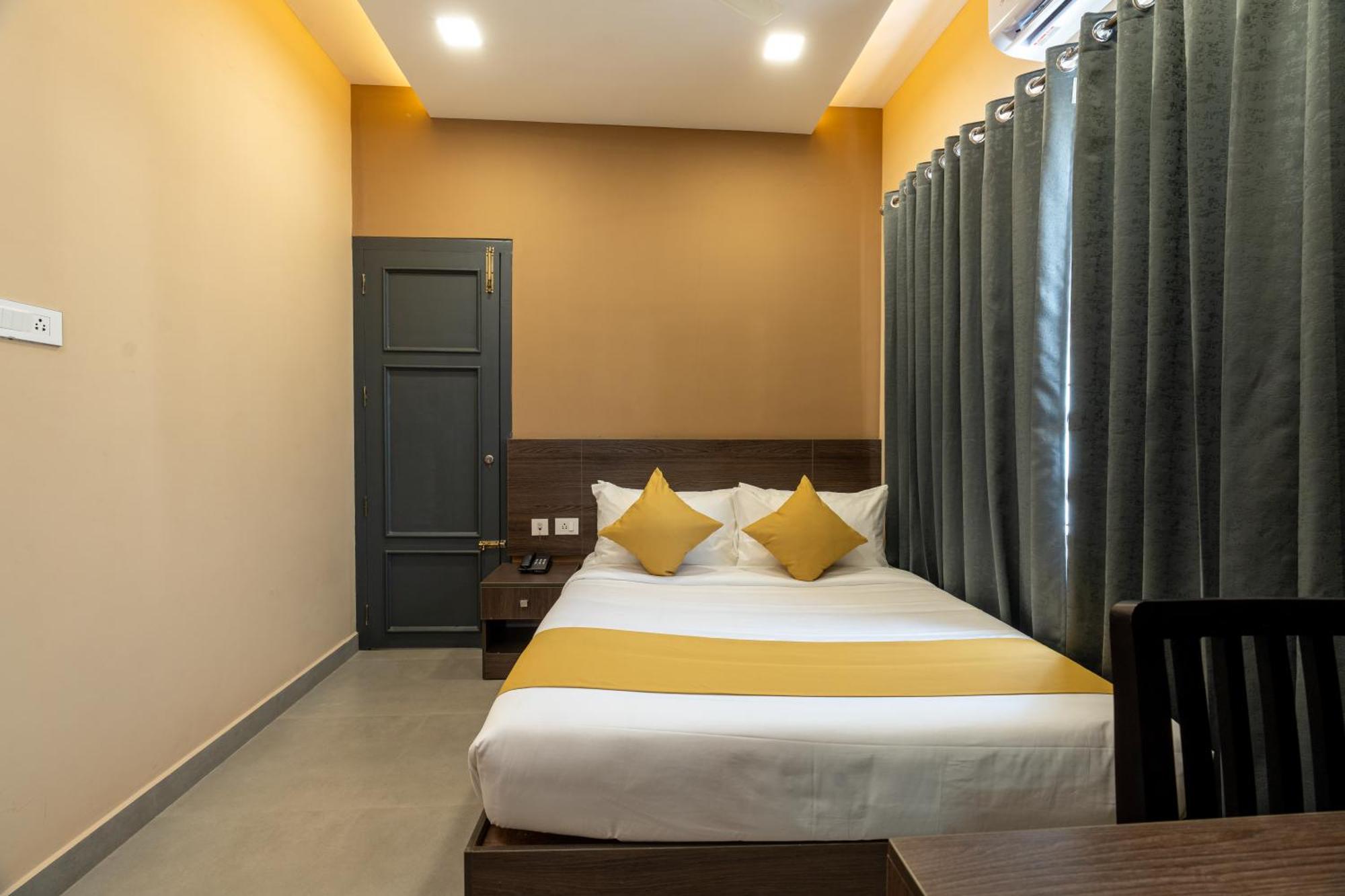 Hotel Court 11 By Dimora Kochi Exterior foto